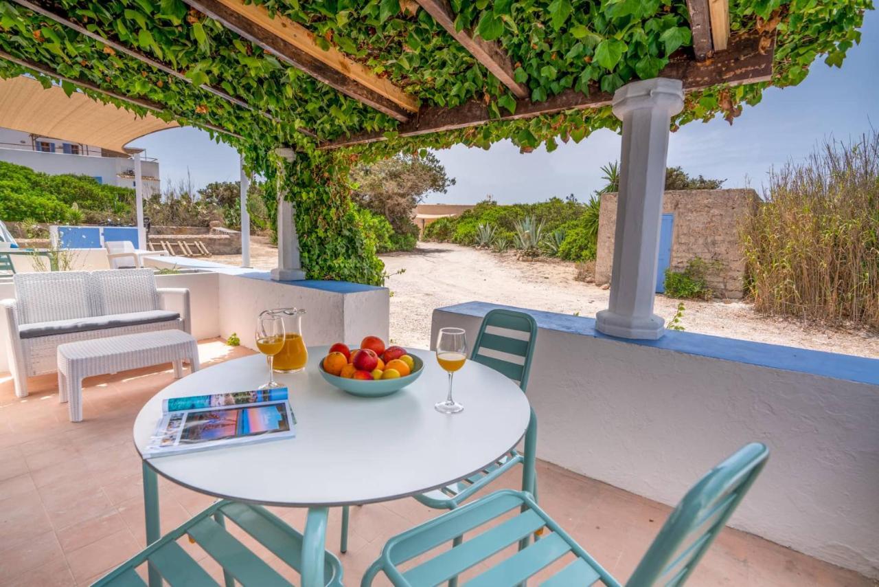 Cas Saliners - Ses Illetes * La Savina (Formentera)